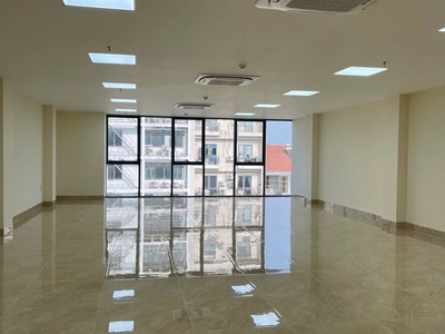 Bán tòa văn phòng mặt phố lê đức thọ, 136m2 xây 9 tầng, vị trí đẹp kinh doanh ngân hàng, văn phòng 3