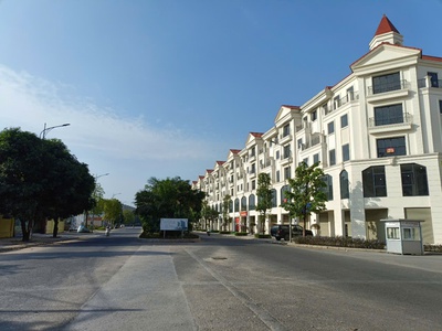 Tuyệt đẹp kim chung 50m2- 5 tầng 6 ngủ, ngõ nông, ô tô kd, giá 5.3 tỷ 3
