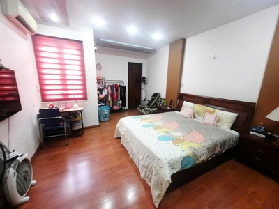 Cho thuê nhà 5 tầng đường Đà Nẵng - Vạn Mỹ - Ngô Quyền 1