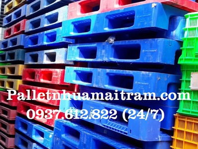 Pallet nhựa cũ tại Dĩ An chuyên phân phối trong các khu công nghiệp 1