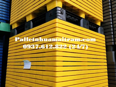 Pallet nhựa cũ tại Dĩ An chuyên phân phối trong các khu công nghiệp 8