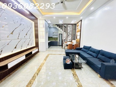 Bán nhà ngõ 192 tam trinh, 40m2 , 2 thoáng, ngõ nông, gần phố, nội thất đẹp, 4 ngủ, 5.45 tỷ 1