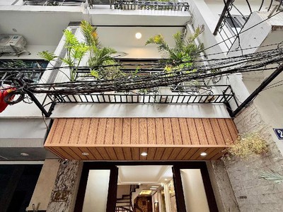 Nhà đẹp ở luôn - full nội thất - ô tô đỗ cửa thoáng trước sau thịnh quang- đống đa 0