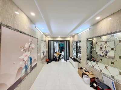 Nhà đẹp ở luôn - full nội thất - ô tô đỗ cửa thoáng trước sau thịnh quang- đống đa 4