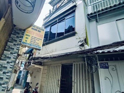 Nhà vuông vức phù hợp anh chị tc bé - 3 tầng - q.tb - nguyễn thái bình - ngang 3.4m giá chỉ 3 t 2 0
