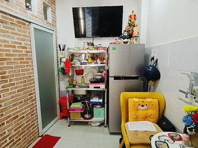 Nhà vuông vức phù hợp anh chị tc bé - 3 tầng - q.tb - nguyễn thái bình - ngang 3.4m giá chỉ 3 t 2 1