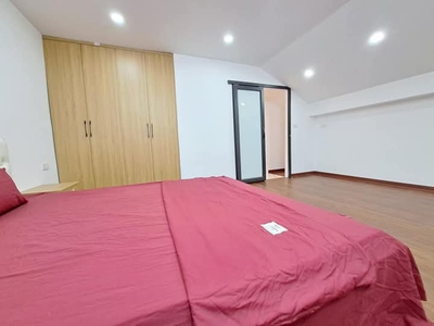 Siêu hiếm - căn hộ tt trúc bạch, 50m2, 2 ngủ, 2.6 tỷ - full đồ, 30m ra phố 2