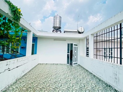 Mặt tiền bông sao, ngay chợ bùi minh trực, 4.5x16 ở ngay chỉ 14 tỷ 2