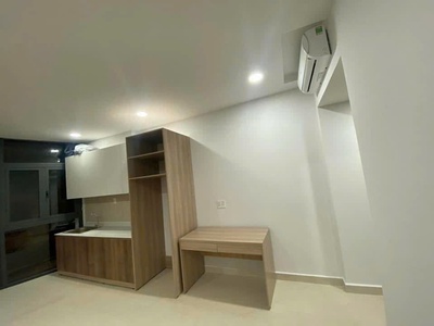 Nhà vip - mình chính chủ cần bán nhanh nhà 5 tầng mặt tiền đường bạch đằng - phường 2 tân bình 2
