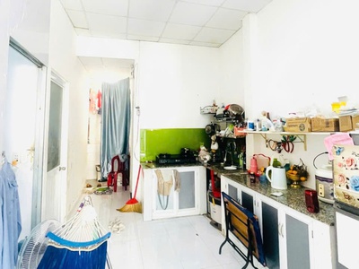 Giàm 1 ty, mới ở ngay, kha vạn cân, chợ thủ đức, đường 6m, dt 73m2   6 x 11   chỉ 3.95ty 4