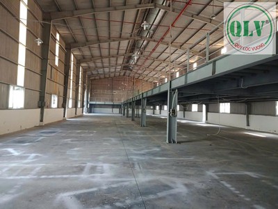 Cho thuê nhà xưởng KV 3.700m2 xây hết đất nằm ở Tân Hiệp, Tân Uyên. 0