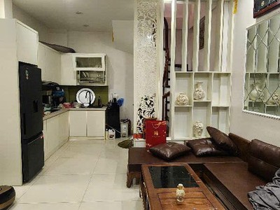 Nhà Ba Đình 5 tầng x mặt tiền 4.5m - Ngõ nông, thông thoáng - Gần ô tô đỗ. 0