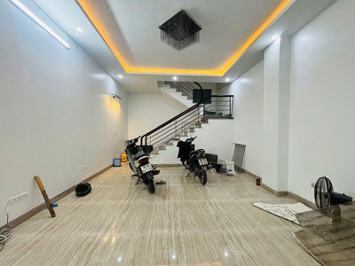 Hai thoáng - ô tô gần nhà - ngõ nông rộng thoáng - nhà đẹp lung linh - nội thất sang xịn 0