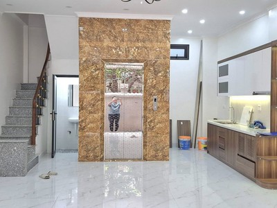 Bán nhà 6 tầng, 55m , xuân la, tây hồ - 11.2 tỷ nhà mới ,thang máy , otô 1