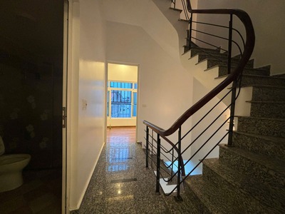 Hai thoáng - ô tô gần nhà - ngõ nông rộng thoáng - nhà đẹp lung linh - nội thất sang xịn 3