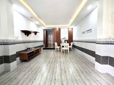 Nhà 2 tầng đường số 51 gv, 43m2, 4x11m chỉ 4.x tỷ 1