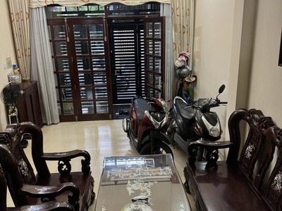 Bán nhà hẻm 127 ba vân , p.14 tân bình, 4,2 23m, 2 tầng, 110tr/m 1