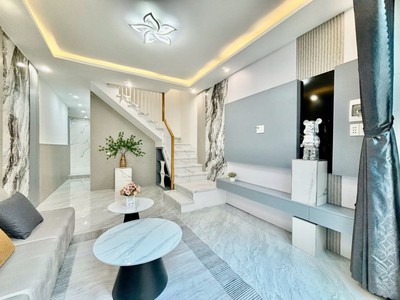 Mô tả chi tiết nhà 2 tầng mới đẹp - vị trí đẹp -hải chau  mô tả:      nhà 2 tầng đẹp thiết kế 1