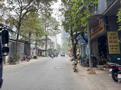 Bán 48,5m2 nhà 3 tầng mặt Phố Đức Giang, Long Biên. Ngay cạnh nhà văn hóa, trường mầm non và hai tòa 0