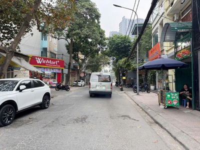 Bán 48,5m2 nhà 3 tầng mặt Phố Đức Giang, Long Biên. Ngay cạnh nhà văn hóa, trường mầm non và hai tòa 2