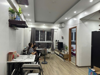 Chính chủ gửi bán căn hộ 2 ngủ view Hồ tầng trung, giá rẻ nhất tòa HH03B KDT Thanh Hà Cienco 5 0