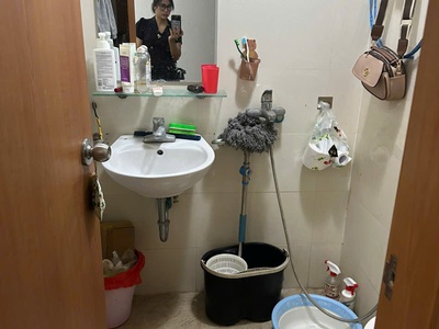 Chính chủ gửi bán căn hộ 2 ngủ view Hồ tầng trung, giá rẻ nhất tòa HH03B KDT Thanh Hà Cienco 5 4