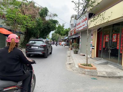 Lô mặt đường Đồng Hoà, vị trí đẹp , giá hợp lí 0