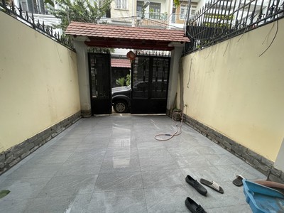 Chính chủ cho thuê nhà mặt tiền nguyên căn  đã sửa mới đẹp sạch  tại đường 14 An Phú Quận 2 TP HCM 1