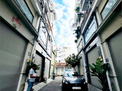 Bán nhà 5 tầng, khu cao tầng sát mặt tiền trần thái tông phường 15. chỉ 7.45 tỷ 1