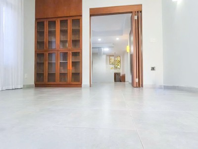 Cho thuê nhà phường an phú quận 2, dt 10x20, cách song hành 200m, đi 2km ra cầu sài gòn 3