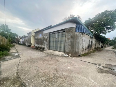 Cc gửi bán 44.7m trung tâm xã thuỵ hương giá chưa tới 2 tỷ đường ô tô chạy thông 0