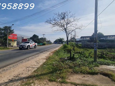 Bán 9m x 30m mặt tiền tôn đức thắng, thị xã lagi giá rẻ nhất, sổ hồng riêng 4