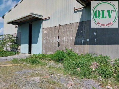 Cần bán đất 20.000 m2 sẵn kho xưởng tại Bến Lức, Long An 2