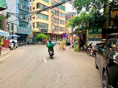 Siêu phầm toà nhà 9 tầng thang máy- nguyễn trãi- dt 115m x 9 tầng, mặt tiền 8,8m, giá 40 tỷ ctl 1