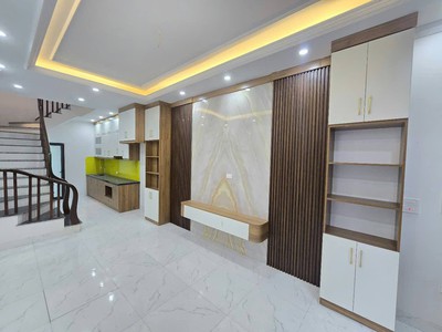 Mặt phố mậu lương -  kinh doanh đỉnh - phân lô - ô tô tránh - 7 tầng thang máy 3