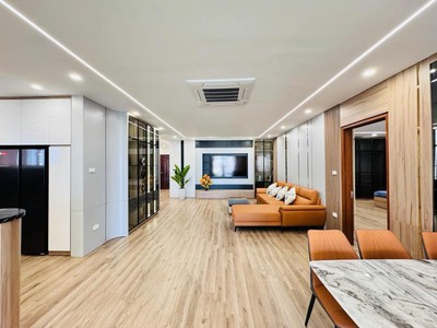Căn hộ chung cư cao cấp cầu giấy - 181m2, 3 phòng ngủ, 3 vệ sinh - khu vip đáng sống - tặng nội thất 0