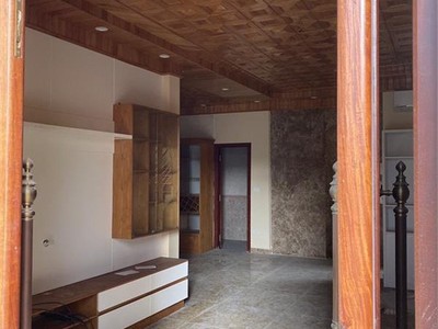Bán biệt thự mễ trì mỹ đình 202m2x4t, mặt tiền 8.5m,ô tô tránh,vỉa hè, 38 tỷ 2
