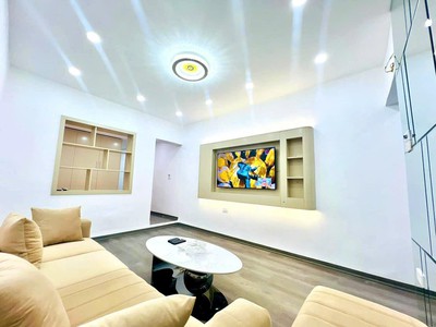 Bán nhà tập thể gần xã đàn. đống đa. 4