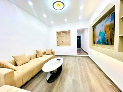 Bán nhà tập thể gần xã đàn. đống đa. 0