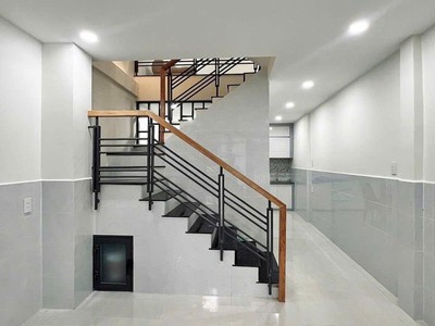 Nhà mới đẹp- gần mặt tiền nguyễn đình chiểu 3tầng-32m2, dọn vào ở ngay. 1