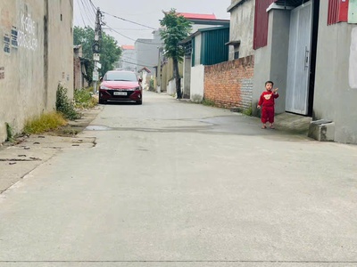 Cần bán lô góc 64,5m trục chính nghĩa lộ, chỉ đạo, văn lâm đường ô tô tránh giá nhỉnh 2ty 1