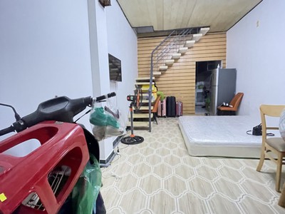 Nhà gần mặt tiền nguyễn thị minh khai, 42m2, 2 tầng, 2.x tỷ 4