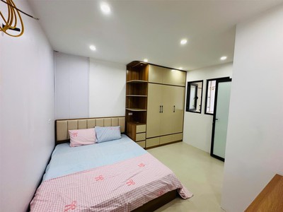 Bán nhà tập thể 3 tầng tại khu tôn đức thắng, đống đa - chỉ hơn 3 tỷ 5 có 4 phòng ngủ, 2 phòng vệ 1
