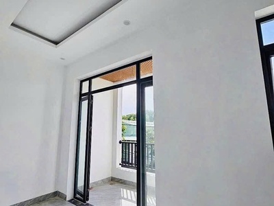 Bán nhà 1 trệt 1 lầu ở gần ngã tư Miếu ông Cù 3