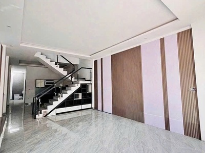Bán nhà 1 trệt 1 lầu ở gần ngã tư Miếu ông Cù 1