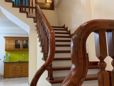 Bán nhà 4 tầng mặt phố Tiền Phong, ph Quang Trung, TP HD, gần 40m2, mt 4.6m, 3 ngủ, 3vs 7
