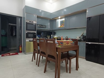 Bán 120,5m  nhà 2 tầng 2 mê kiệt Ô to đường Hải Phòng. giá tốt chỉ 4.8 tỷ 0