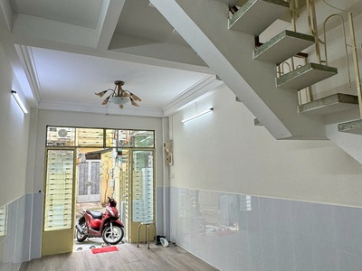 Cho thuê nhà nguyên căn tại Nguyễn Trọng Tuyển, Phường 15, Quận Phú Nhuận, TP HCM 8
