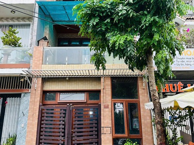 Bán nhà đẹp 3 tầng 3 mê full ốp gỗ đường ngô mây, hoà xuân, cẩm lệ, đà nẵng  gần cầu cẩm lệ  - giá 0