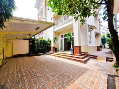 Cho thuê nhà phường an khánh quận 2, diện tích sử dụng 250m2, đi bộ 150m ra đường trần não 0